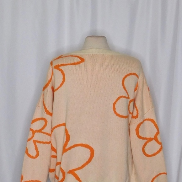 BAILEY ROSE Peach Orange Floral Sweater Pullover Knit Oversized Cropped Large - Picture 8 of 12